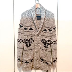 TNA 100% lambswool button sweater